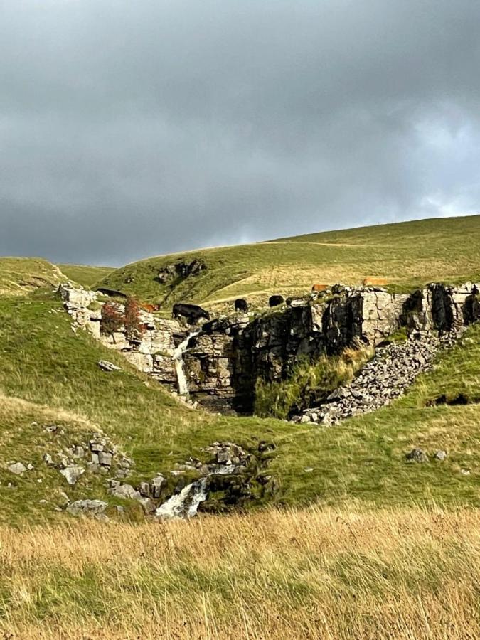 The White Lion Inn Buckden  Exteriér fotografie
