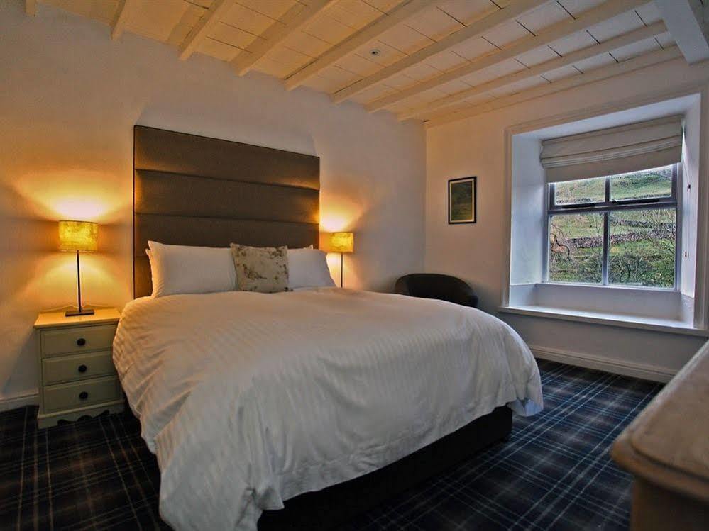 The White Lion Inn Buckden  Exteriér fotografie