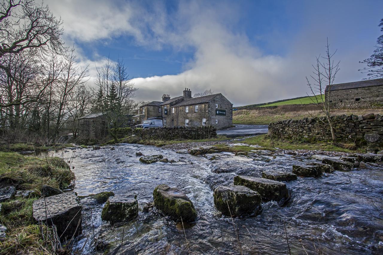 The White Lion Inn Buckden  Exteriér fotografie